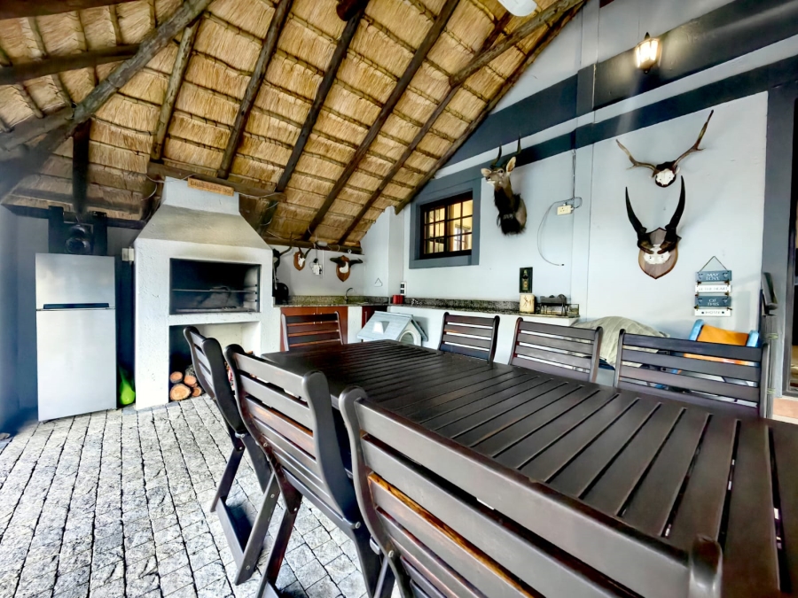 4 Bedroom Property for Sale in Safari Gardens North West